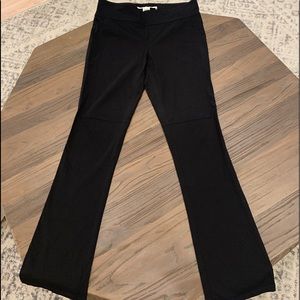Diane Von Furstenberg black stretchy pants, Petite